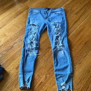 1 pair of Hollister low rise super skinny jeans, junior size 13R, W:31, L:30